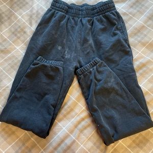 Garage distressed sweat pants